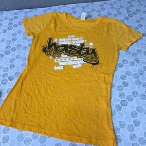 Bluest Large Hasty Awards Yellow Short Sleeve T